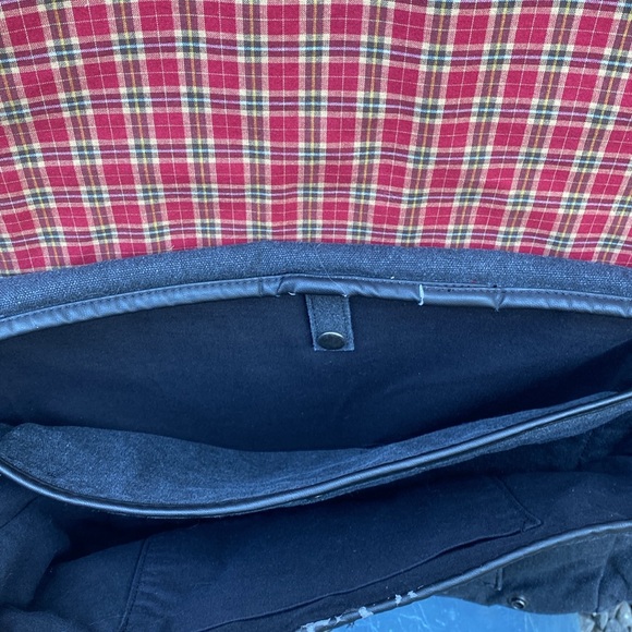 Waking dead messenger bag! - Picture 3 of 13